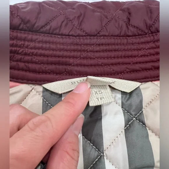 Burberry Diamond Quilted Jacket XS Maroon/Burgundy/Magenta